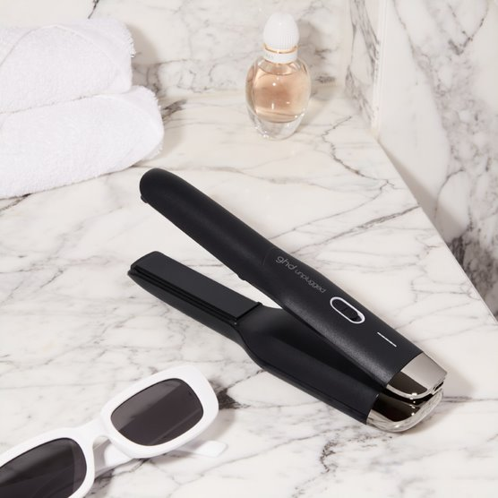 GHD Unplugged Black